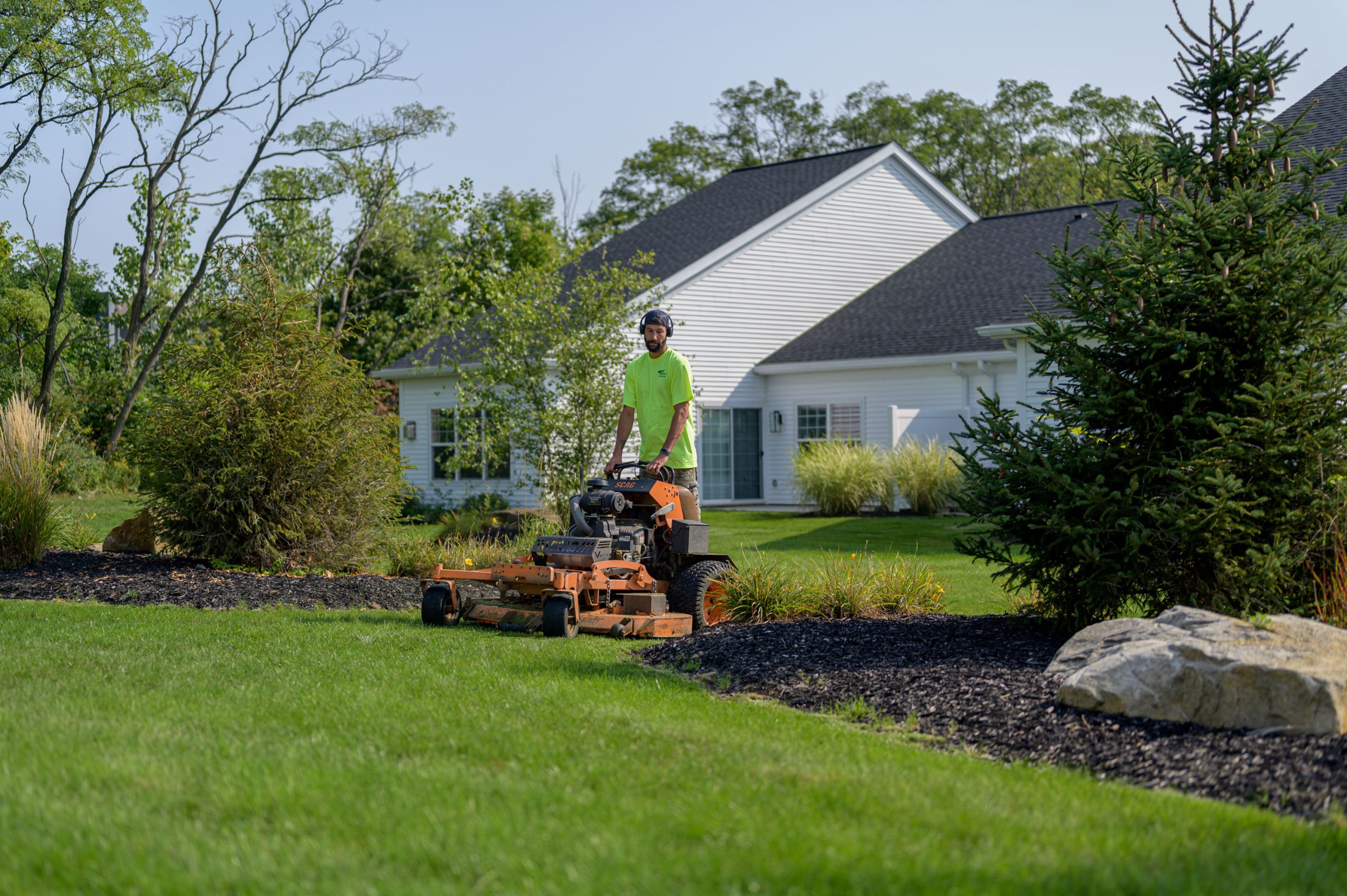 Start planning your summer lawn maintenance - BruZiv Landscaping